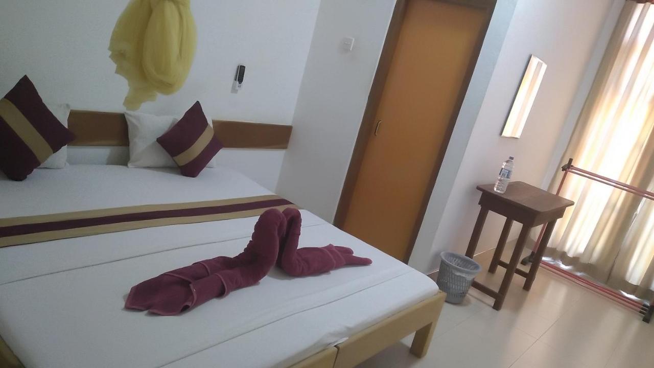 Treasure House Tourist Rest Hotel Holambra Exterior foto